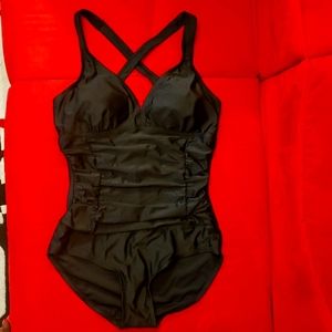 BlackBeauty Sexy Swimming Suit